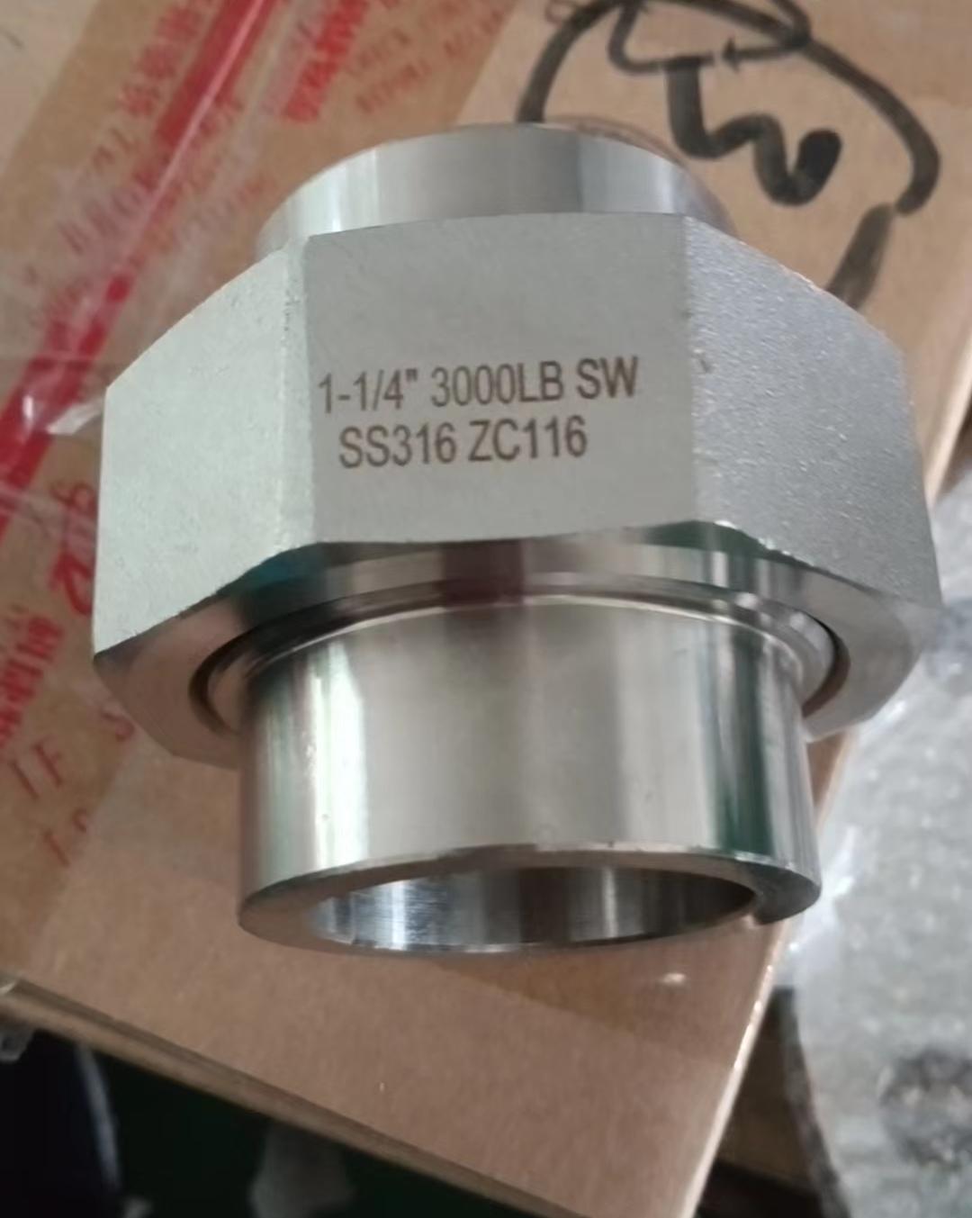 Class 3000 socket weld union